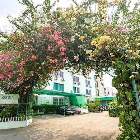 Green Apartment Kaset