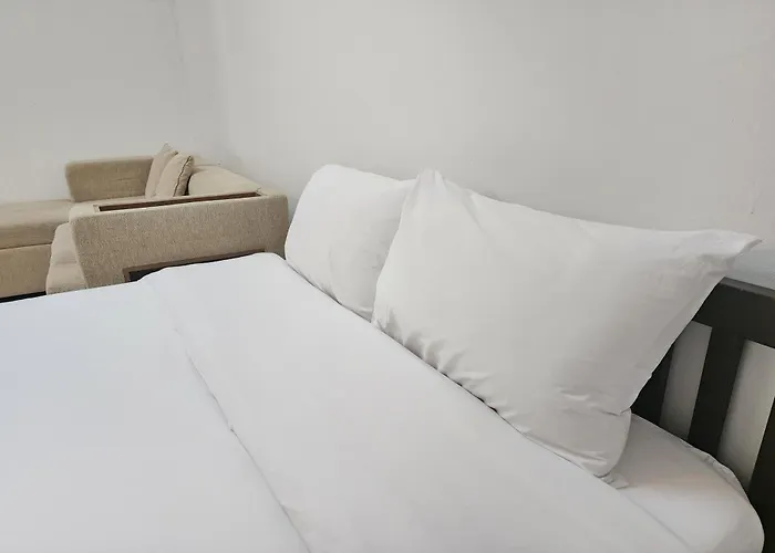 Kaset Aparthotel 3*
