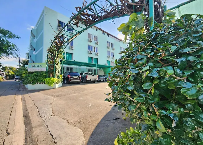 Kaset Aparthotel Bangkok